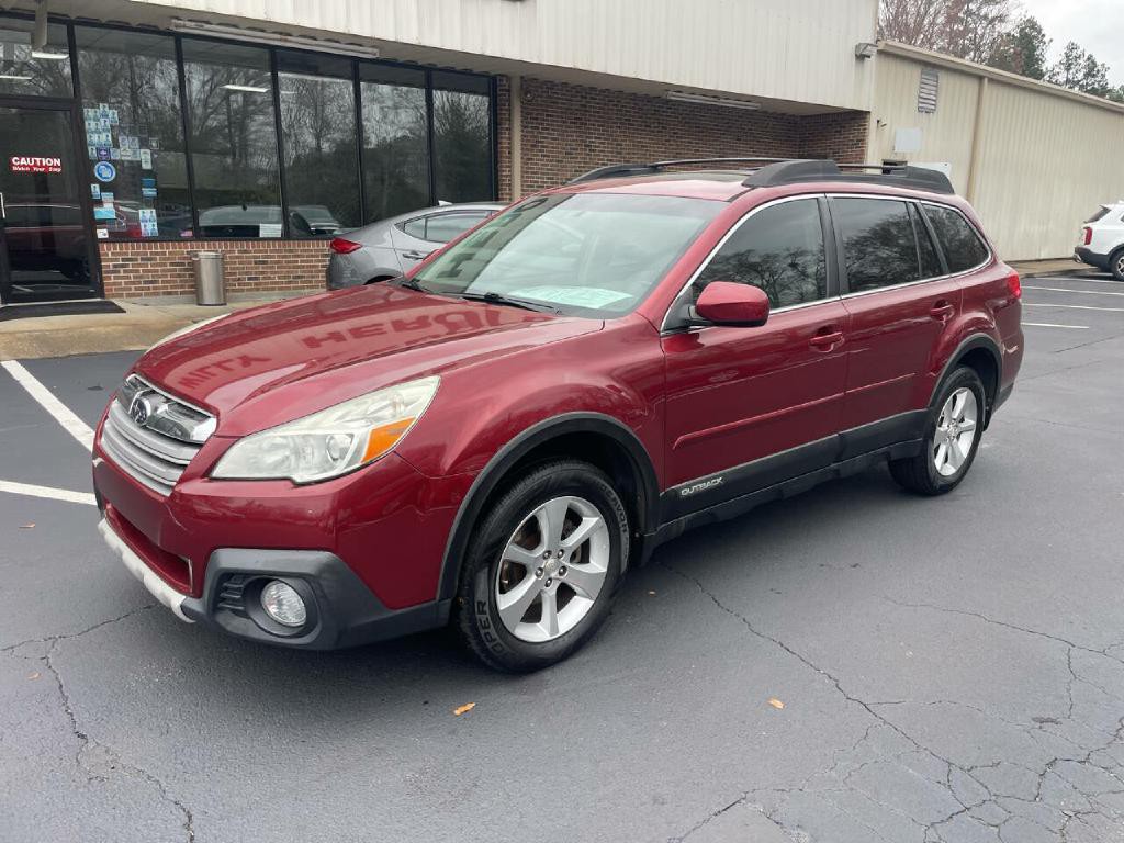 2013 Subaru Outback Image 2
