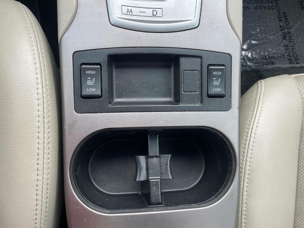 2013 Subaru Outback Image 19
