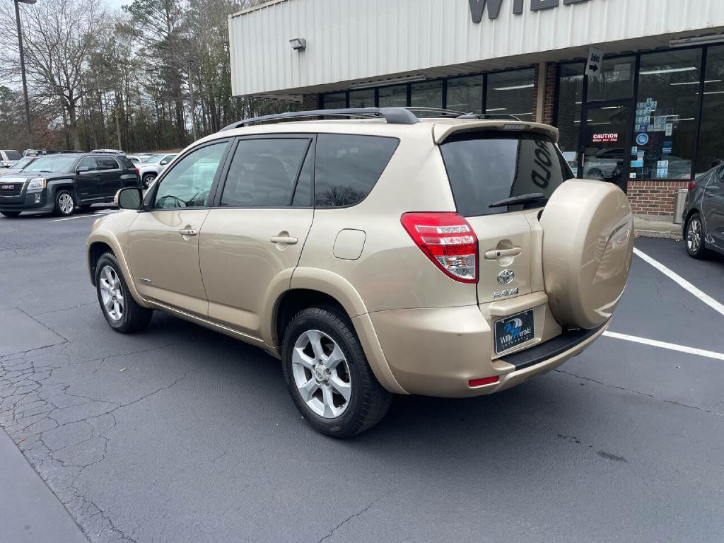 2011 Toyota Rav4 Image 9