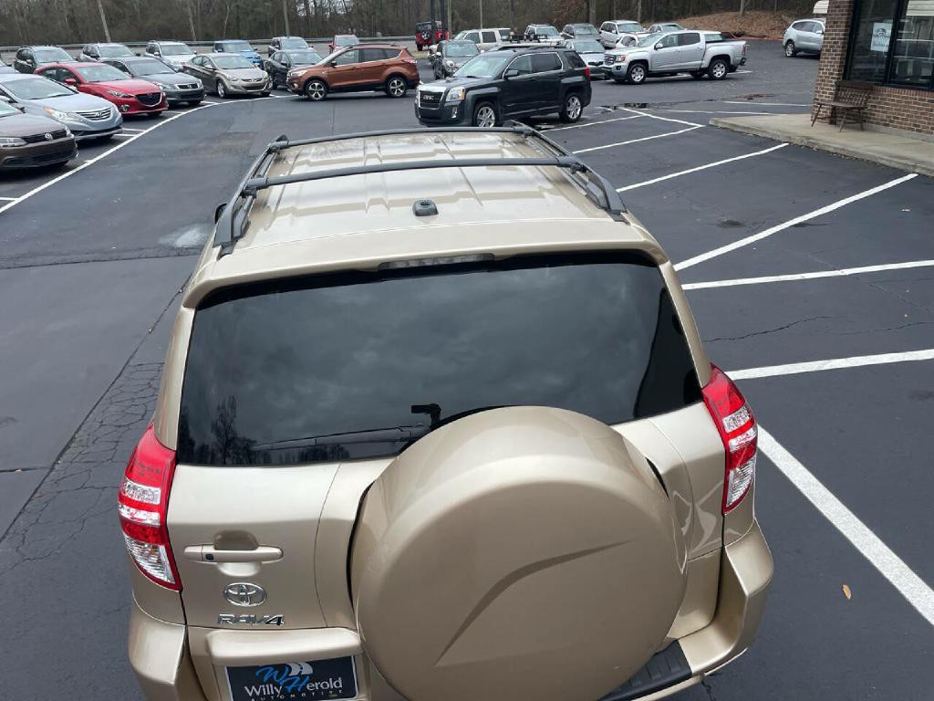 2011 Toyota Rav4 Image 10