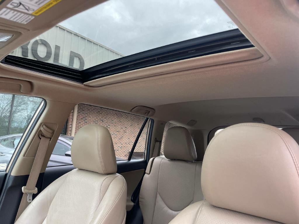 2011 Toyota Rav4 Image 21