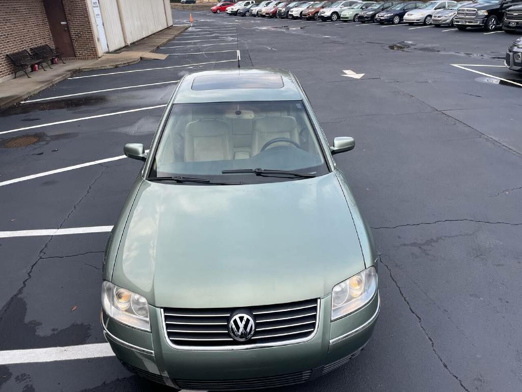 2003 Volkswagen Passat Image 10