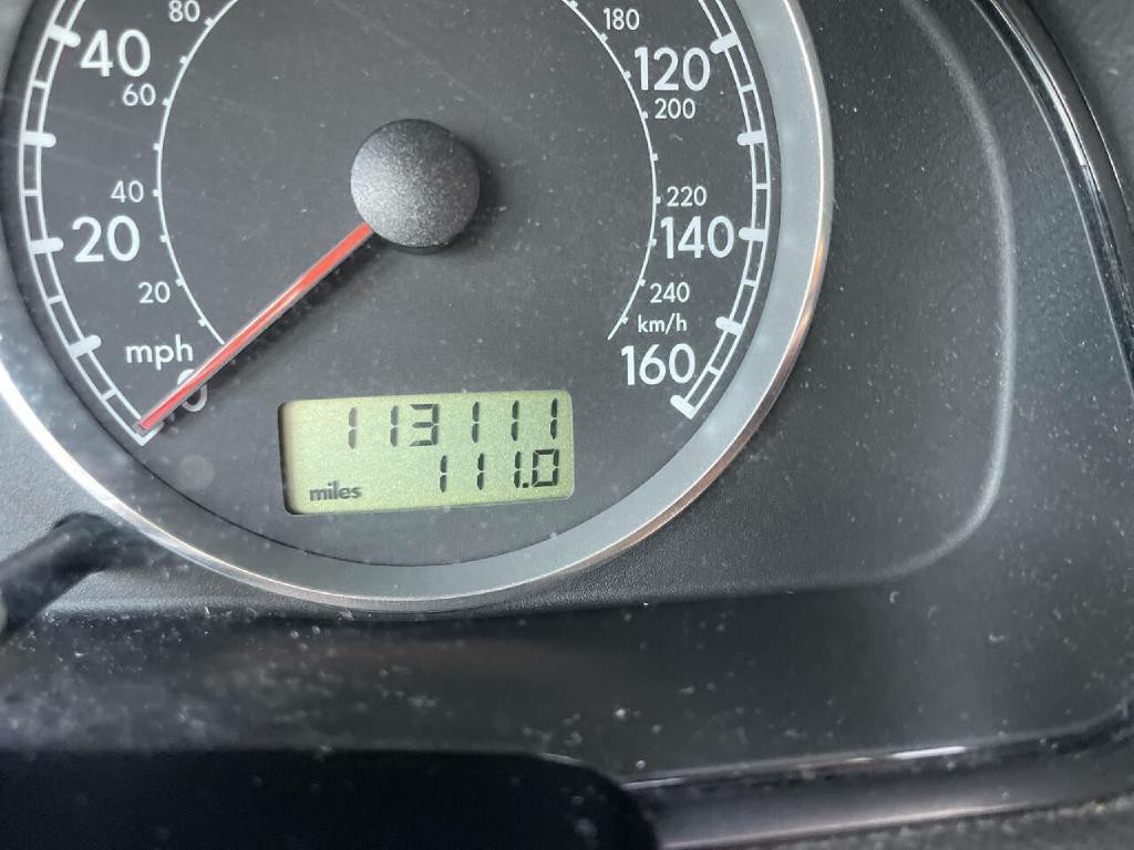 2003 Volkswagen Passat Image 14