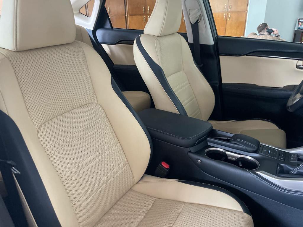 2015 Lexus NX 200t Image 31