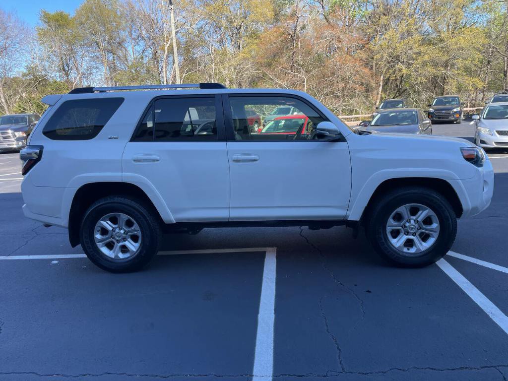 2021 Toyota 4Runner Image 5