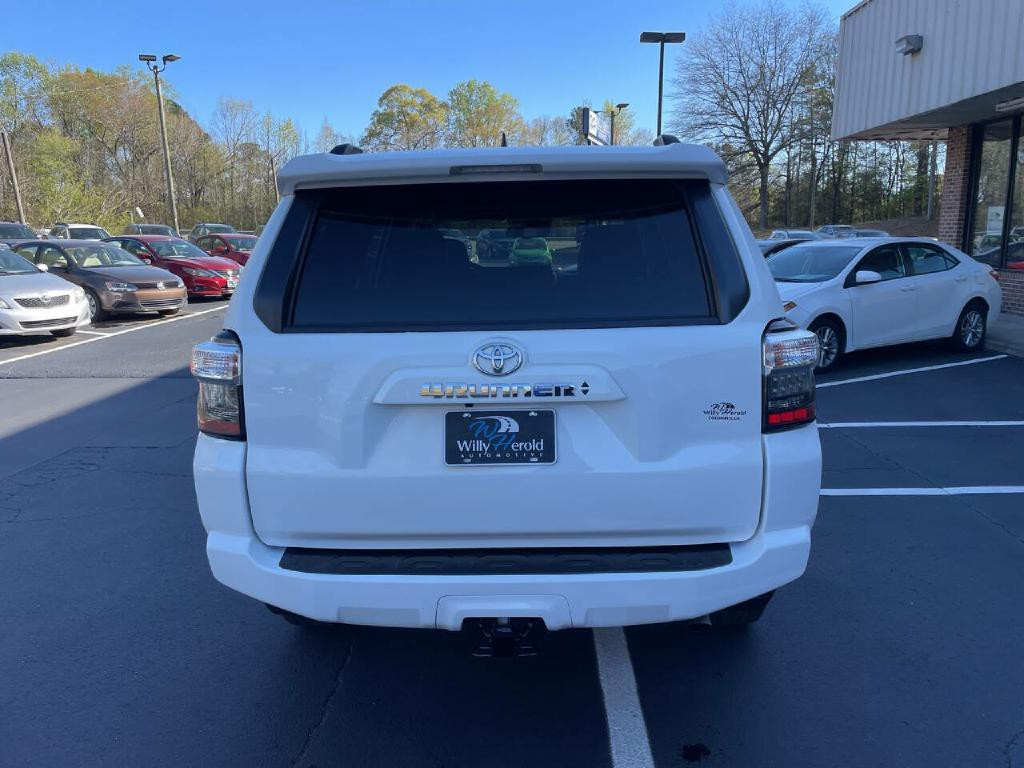 2021 Toyota 4Runner Image 7