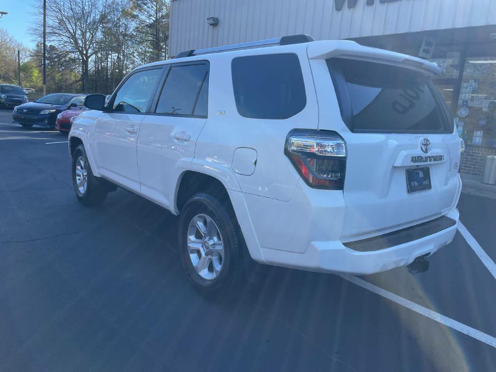 2021 Toyota 4Runner Image 8