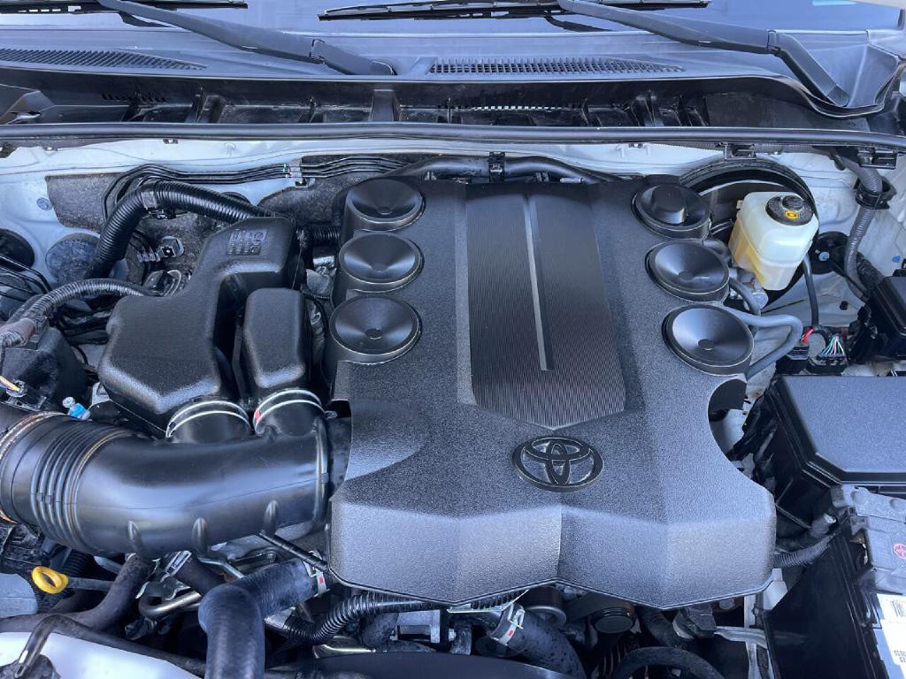 2021 Toyota 4Runner Image 44