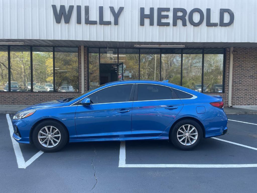2018 Hyundai Sonata Image 1