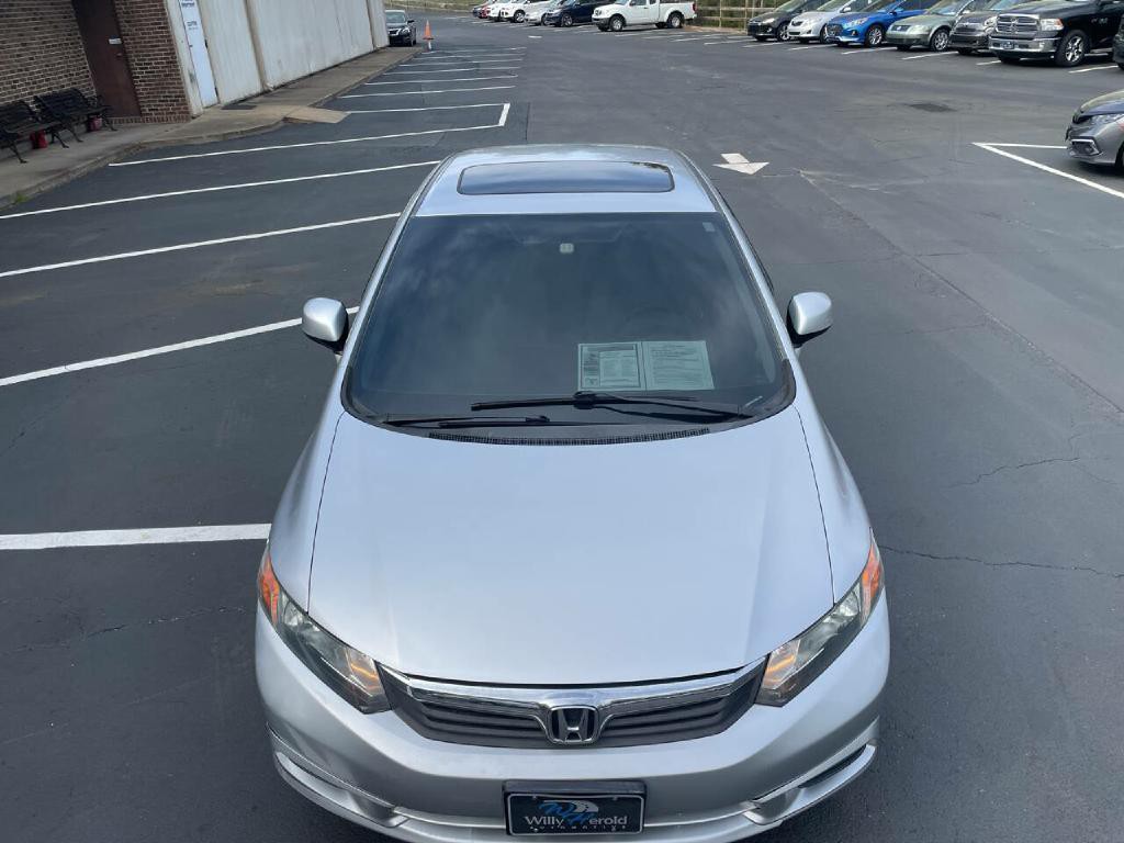 2012 Honda Civic Image 11