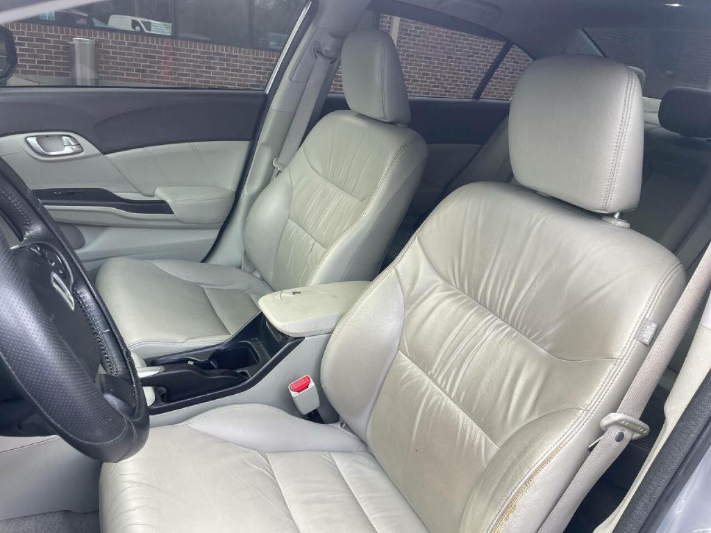 2012 Honda Civic Image 12