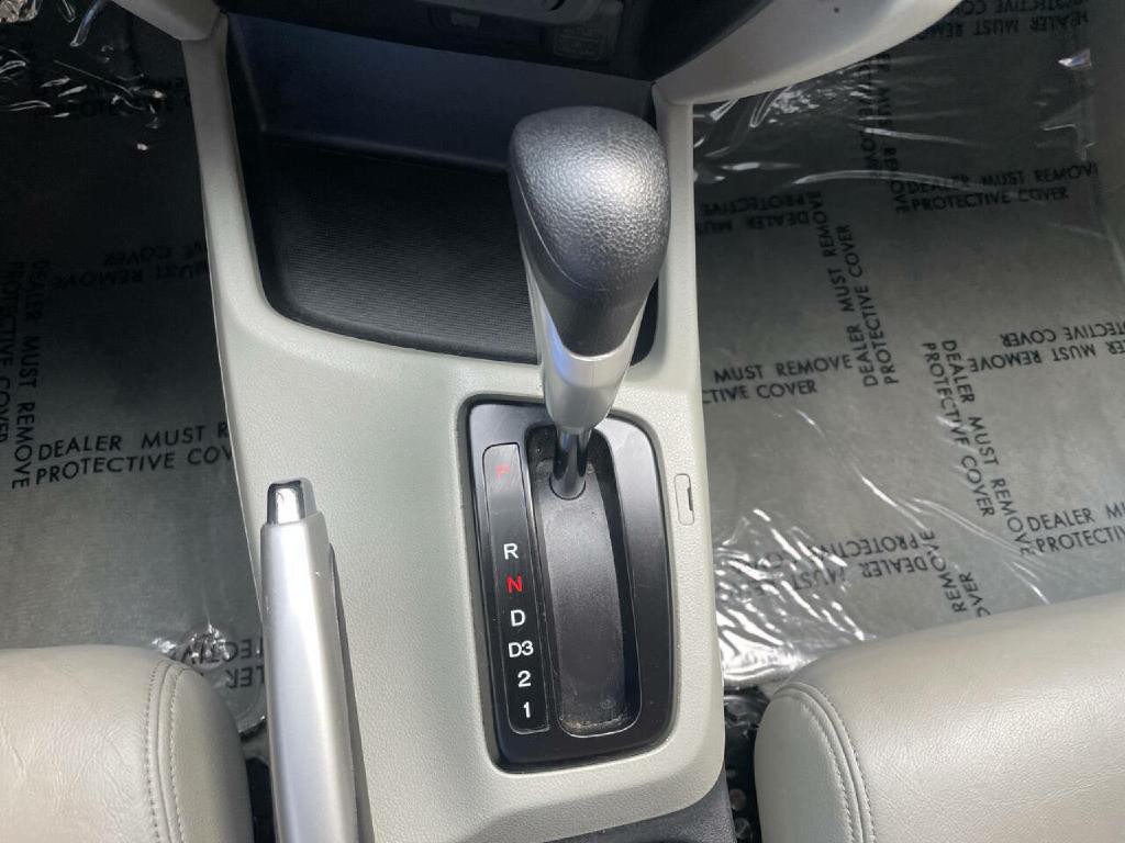 2012 Honda Civic Image 18