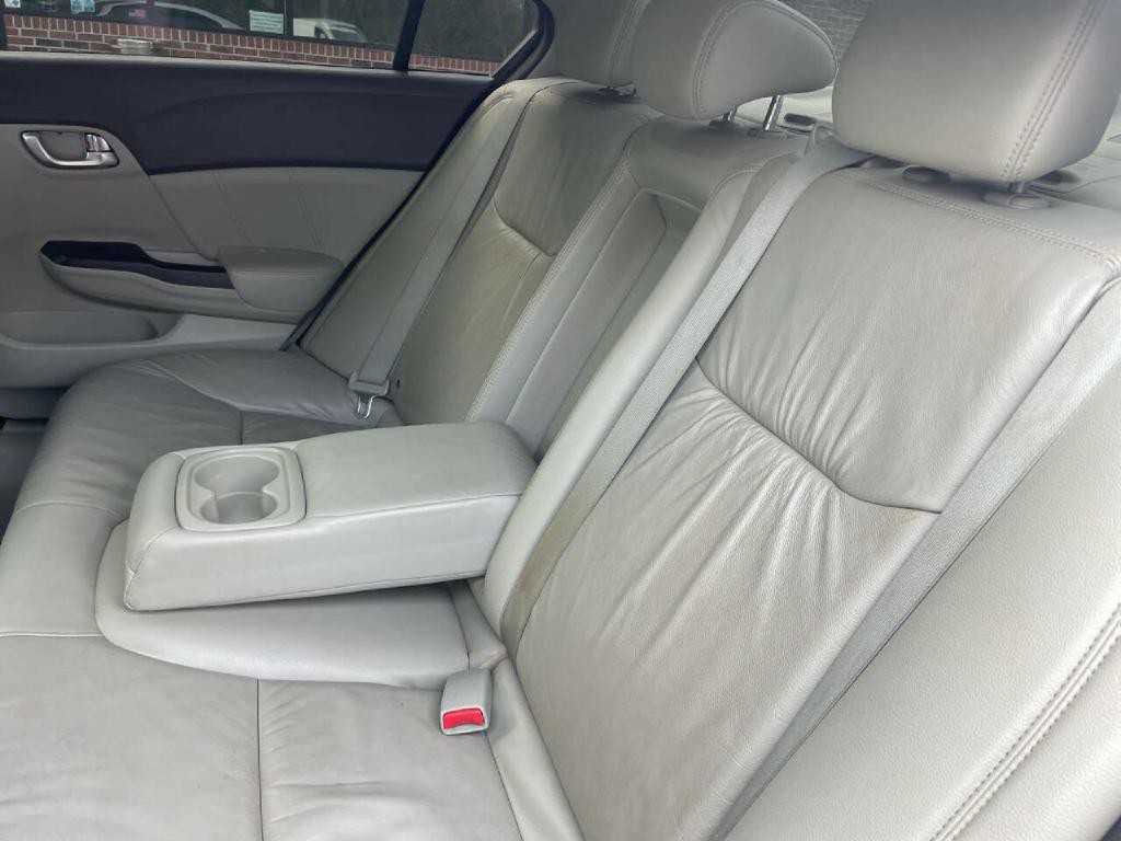 2012 Honda Civic Image 22