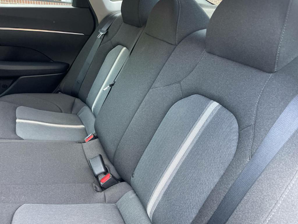 2021 Hyundai Sonata Image 22