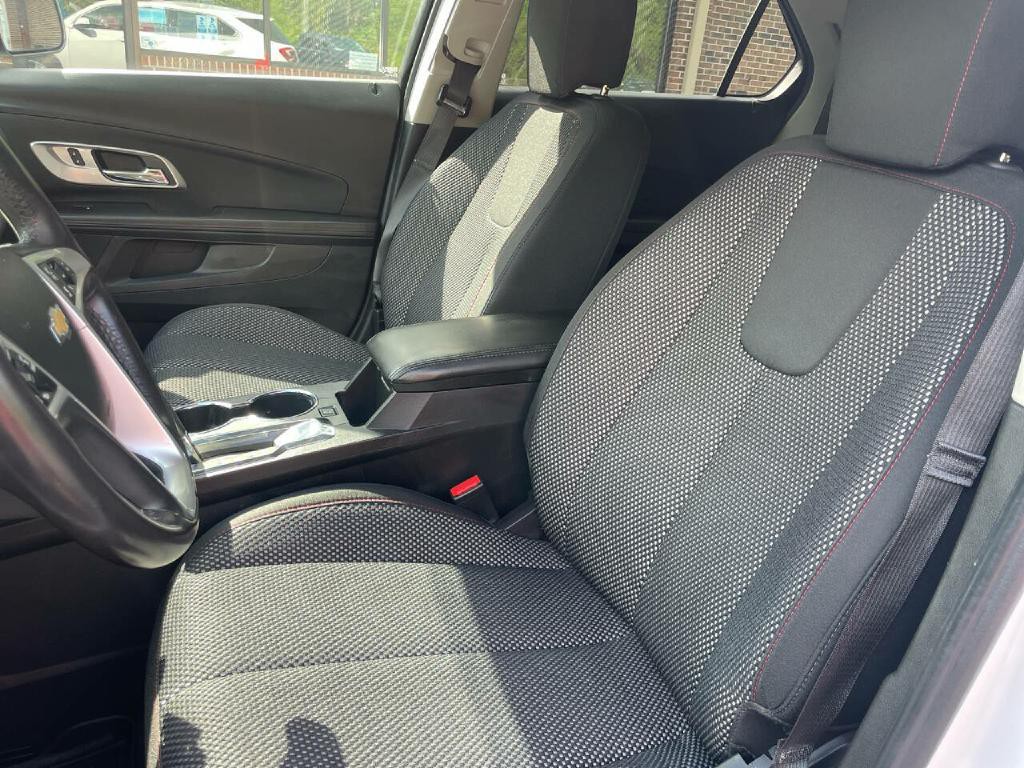 2017 Chevrolet Equinox Image 14
