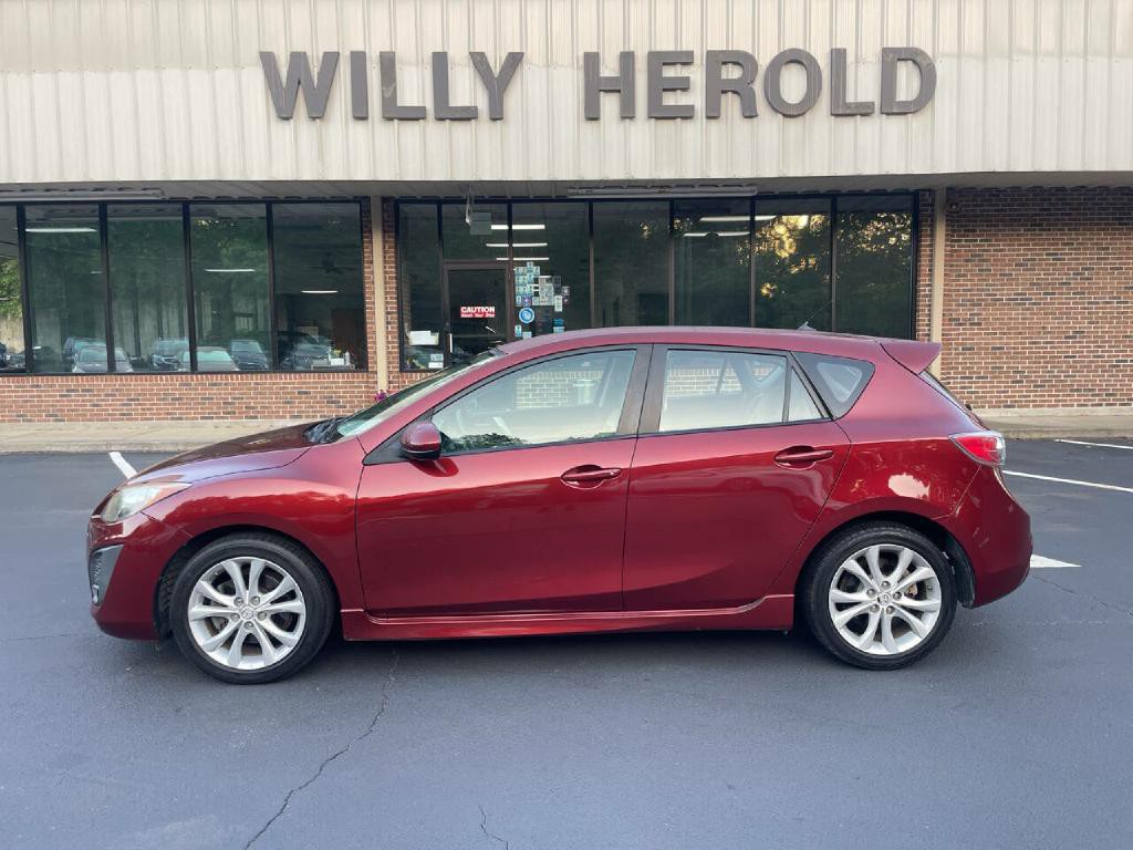 2010 Mazda Mazda3 Image 1