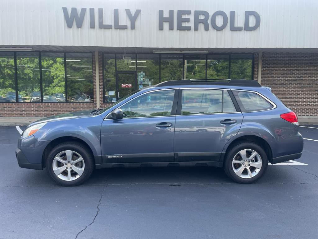 2014 Subaru Outback Image 1