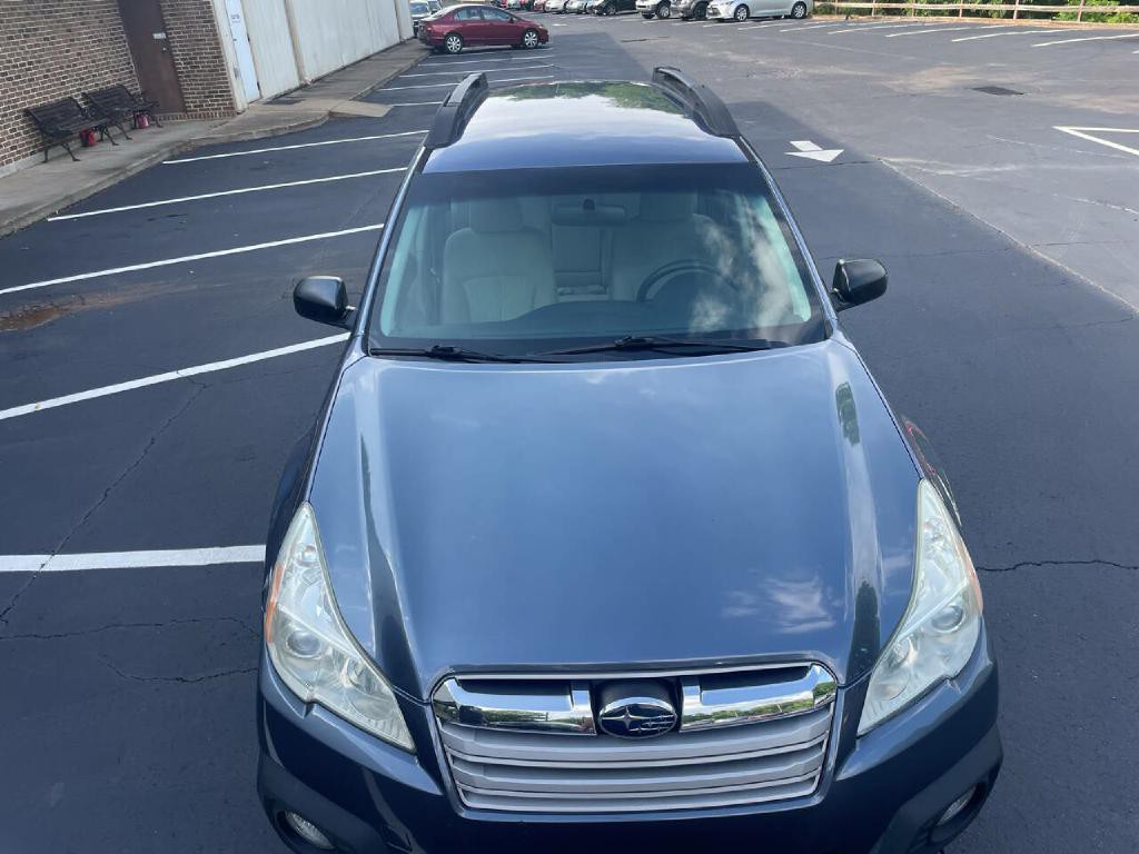 2014 Subaru Outback Image 10
