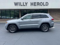 Image for 2020 Jeep Grand Cherokee Laredo E ID: 7416998
