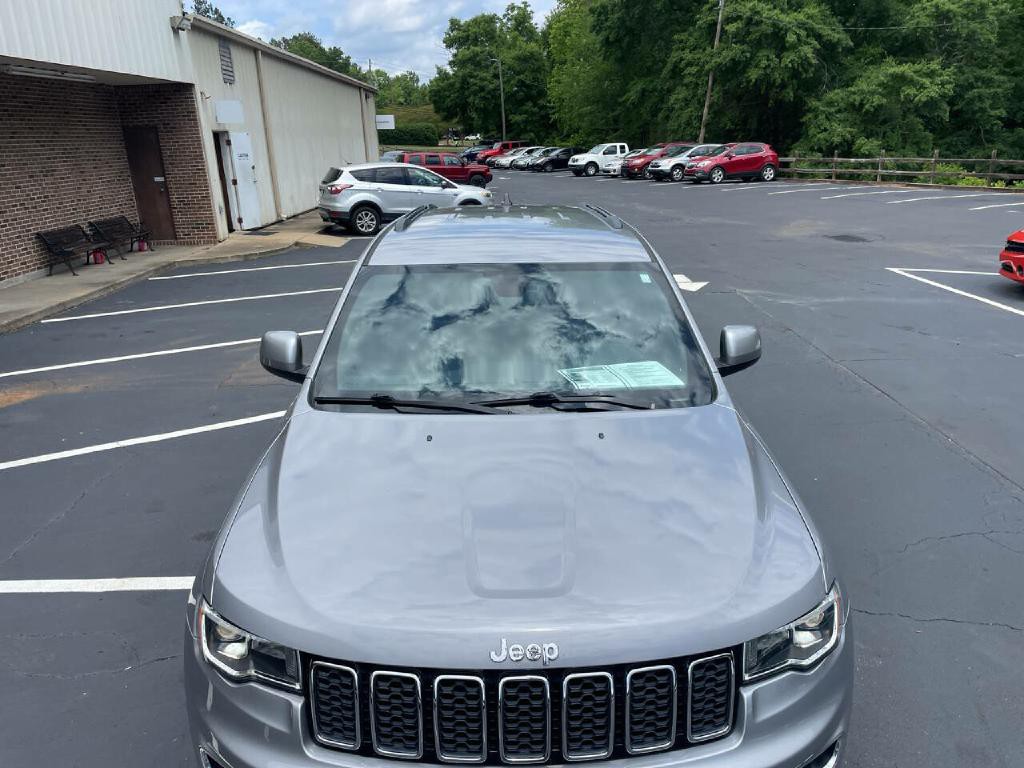 2020 Jeep Grand Cherokee Image 9