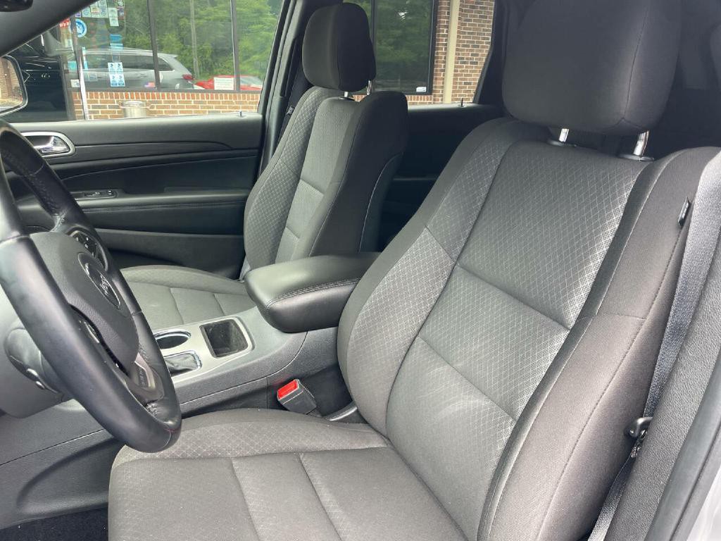 2020 Jeep Grand Cherokee Image 13
