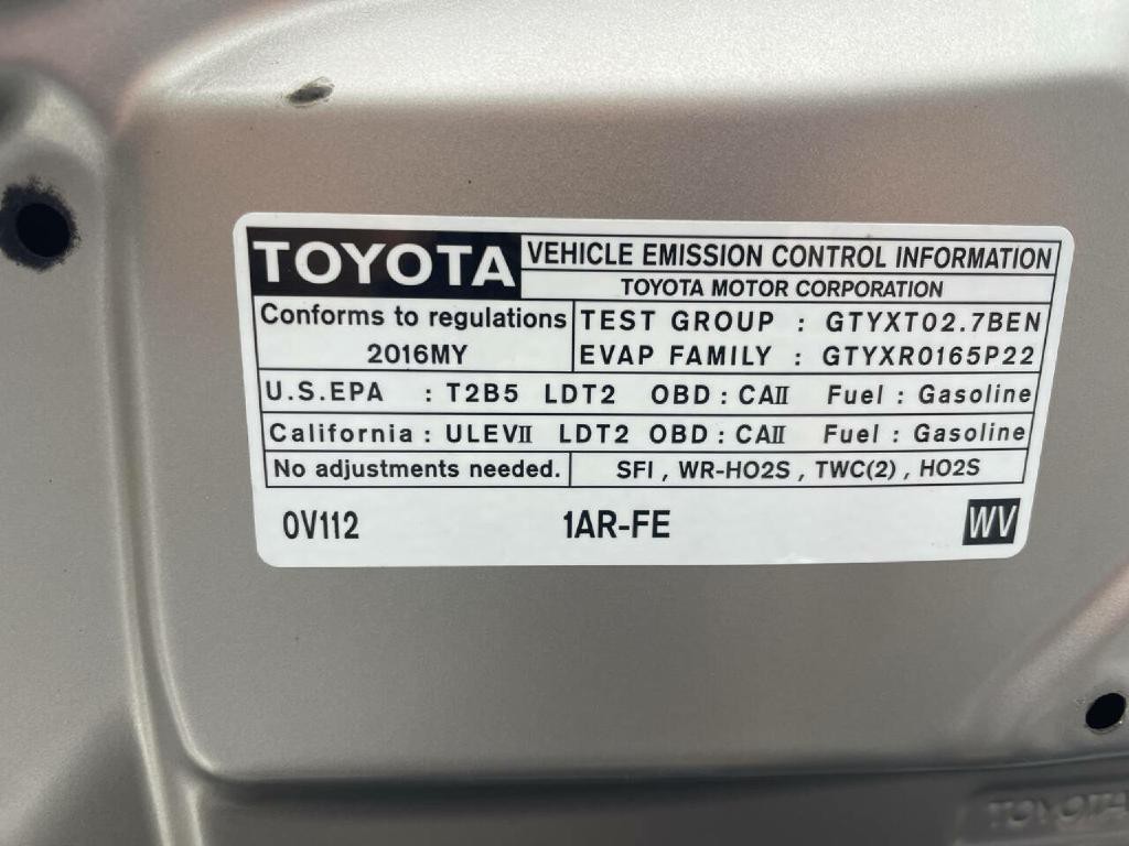 2016 Toyota Highlander Image 34