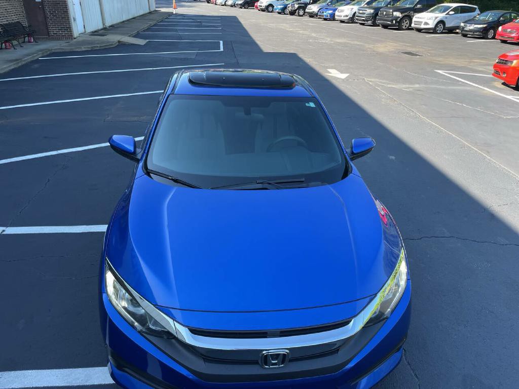2017 Honda Civic Image 10
