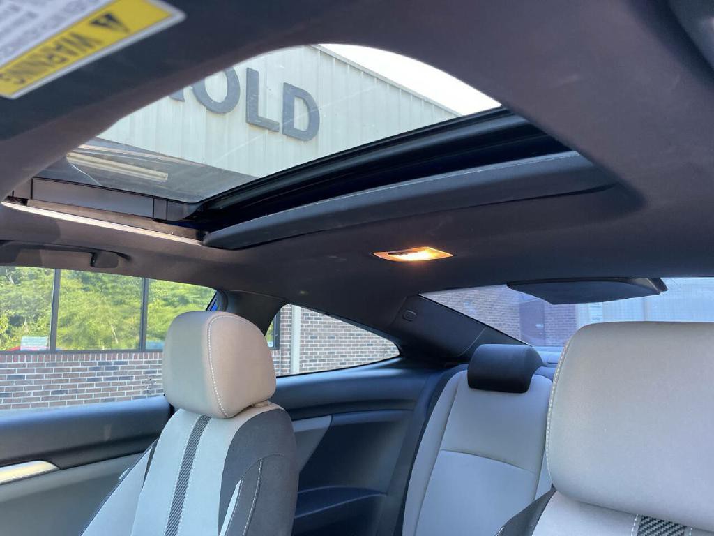 2017 Honda Civic Image 19