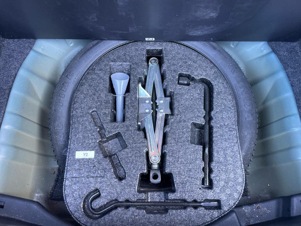 2017 Honda Civic Image 28