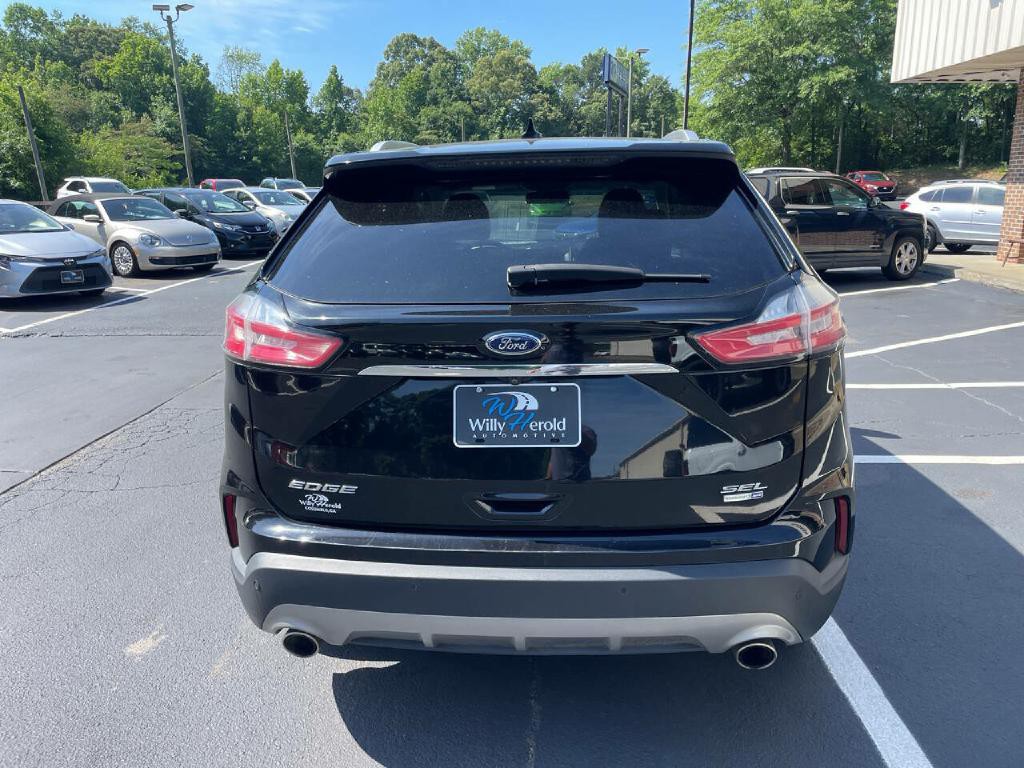 2019 Ford Edge Image 6