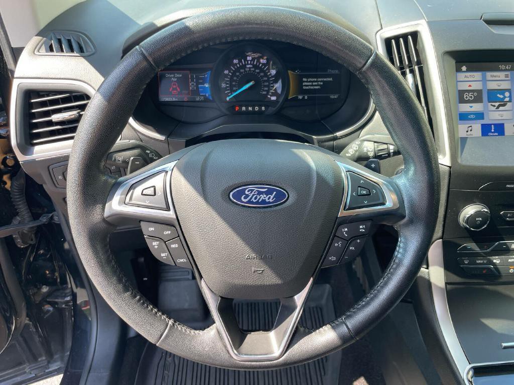 2019 Ford Edge Image 13