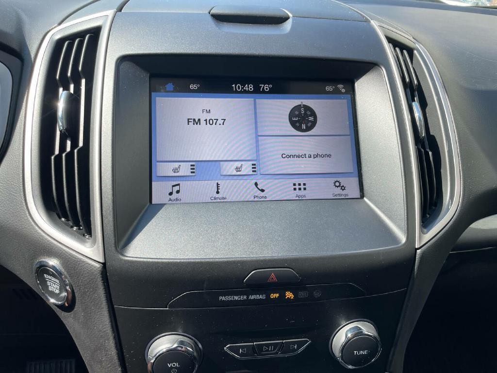 2019 Ford Edge Image 17