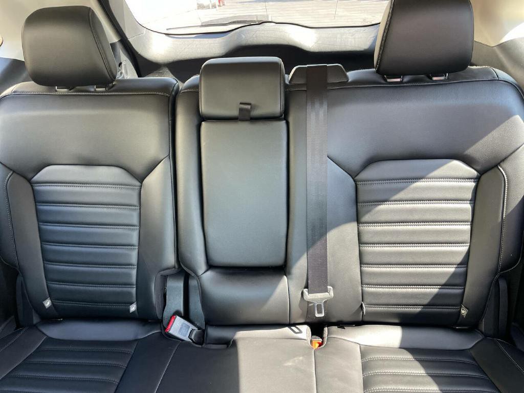 2019 Ford Edge Image 24