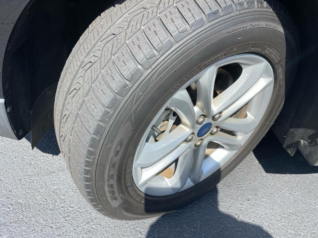2019 Ford Edge Image 37