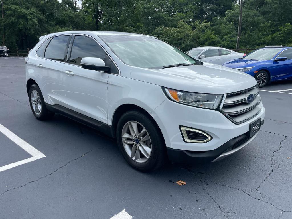 2017 Ford Edge Image 4