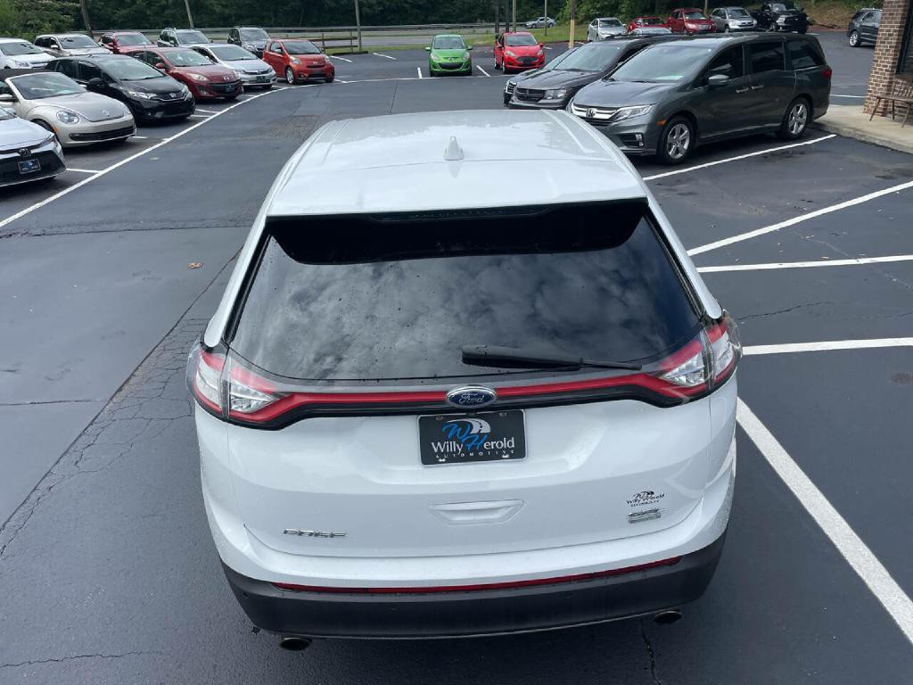 2017 Ford Edge Image 9