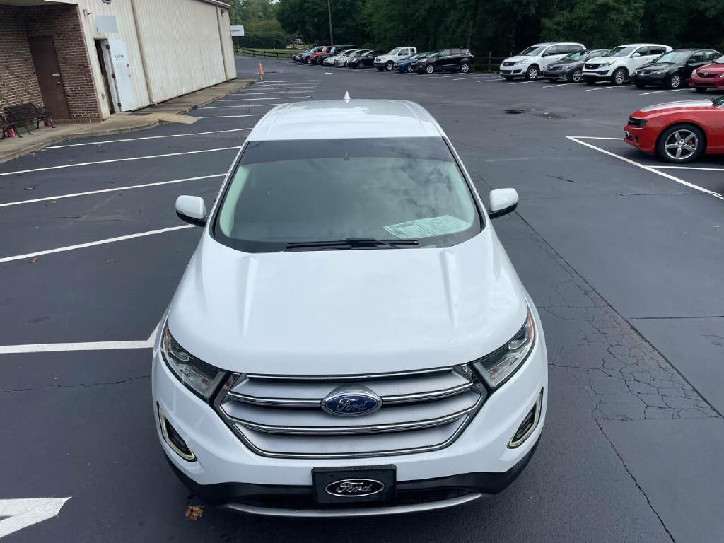 2017 Ford Edge Image 10