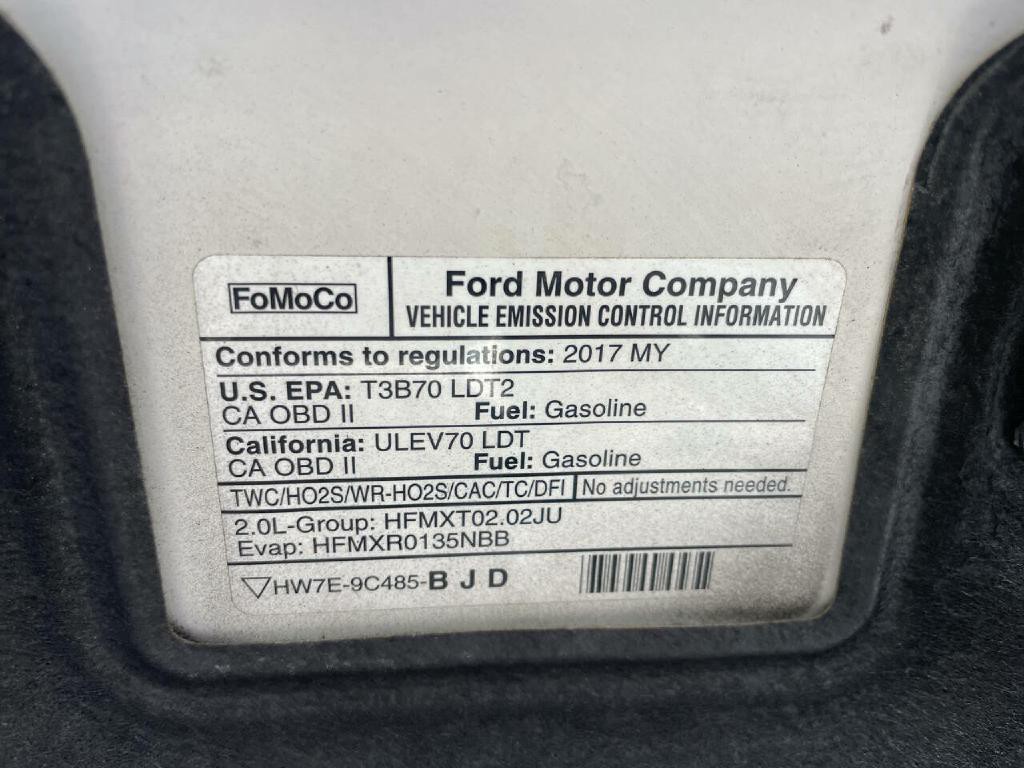 2017 Ford Edge Image 34