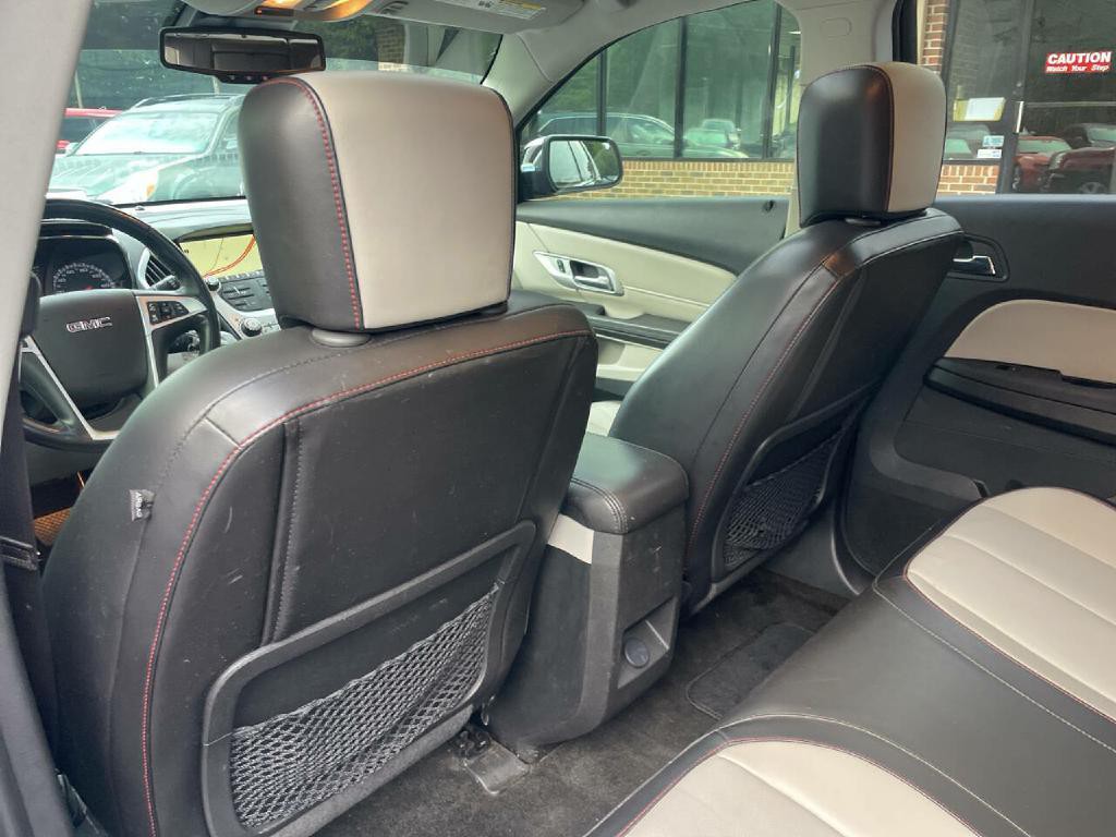 2017 GMC Terrain Image 24