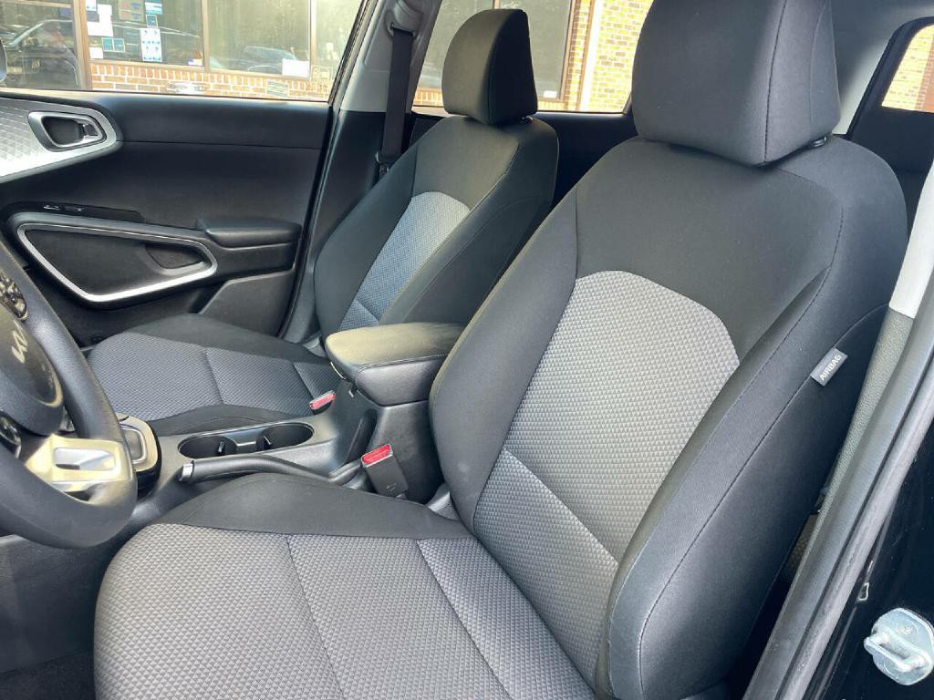 2022 Kia Soul Image 8