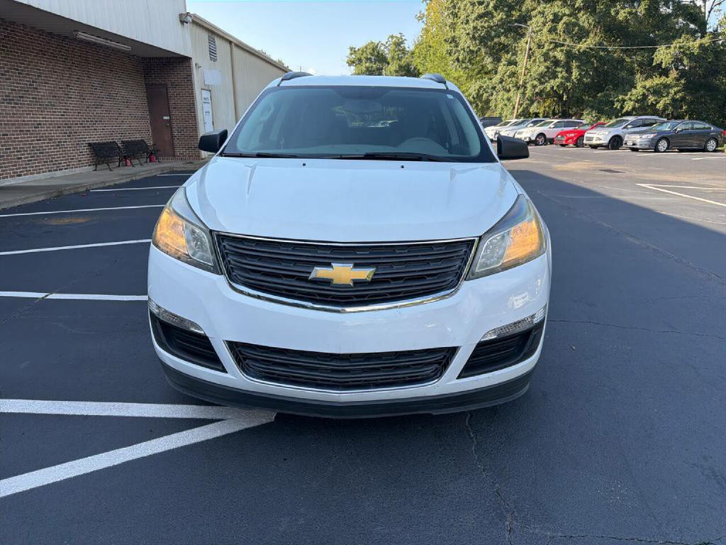 2017 Chevrolet Traverse Image 3