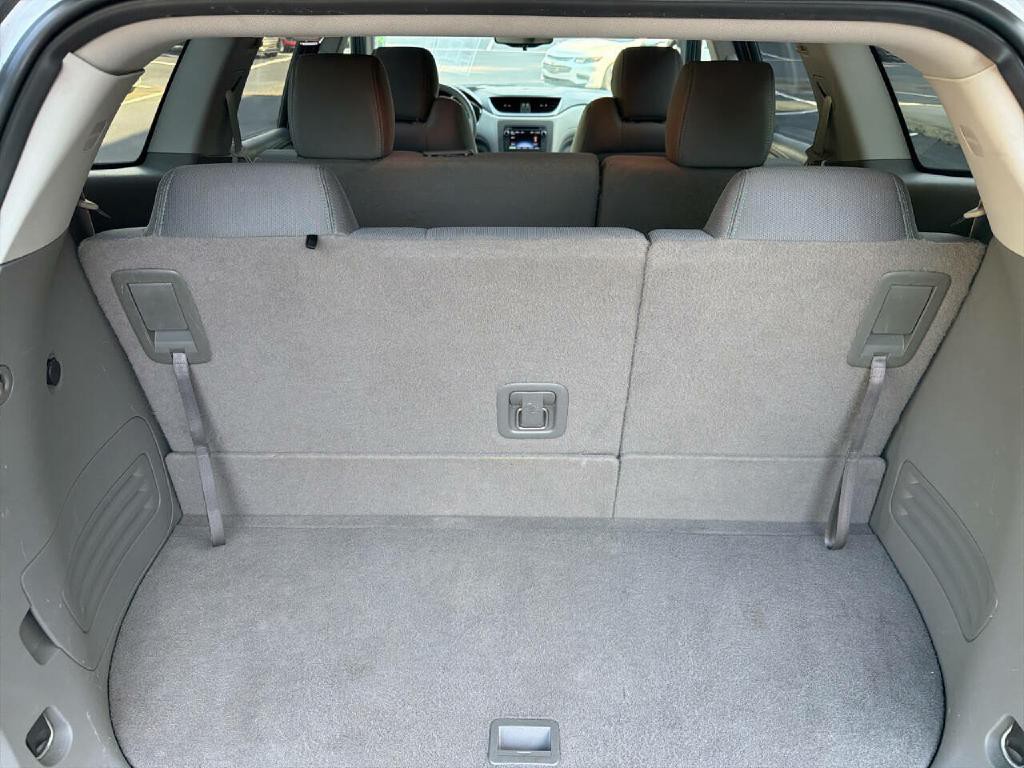 2017 Chevrolet Traverse Image 28