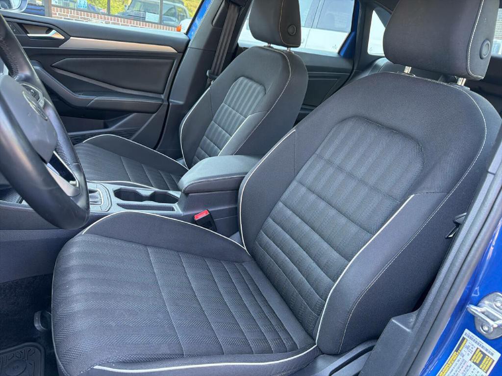 2024 Volkswagen Jetta Image 12
