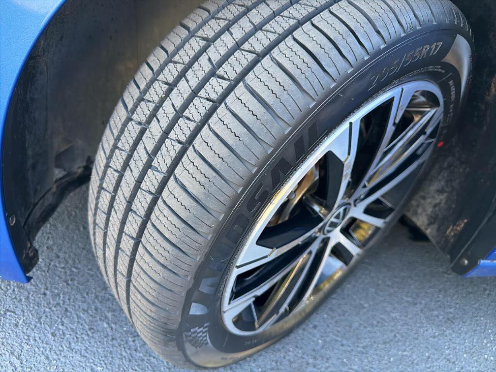 2024 Volkswagen Jetta Image 32