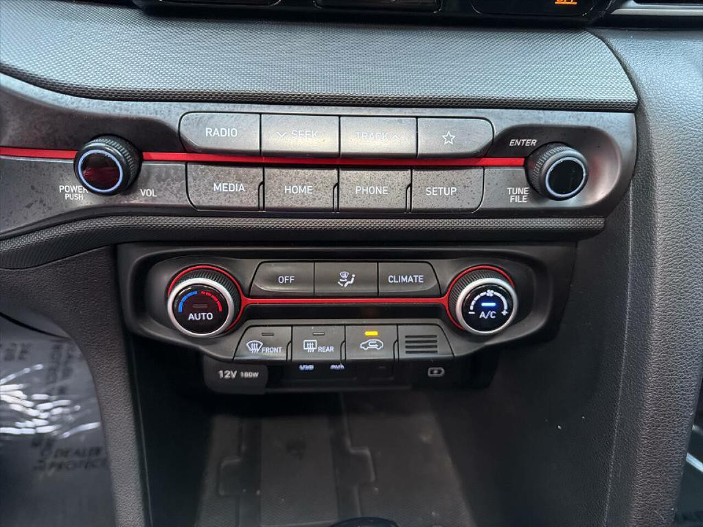 2020 Hyundai Veloster Image 18