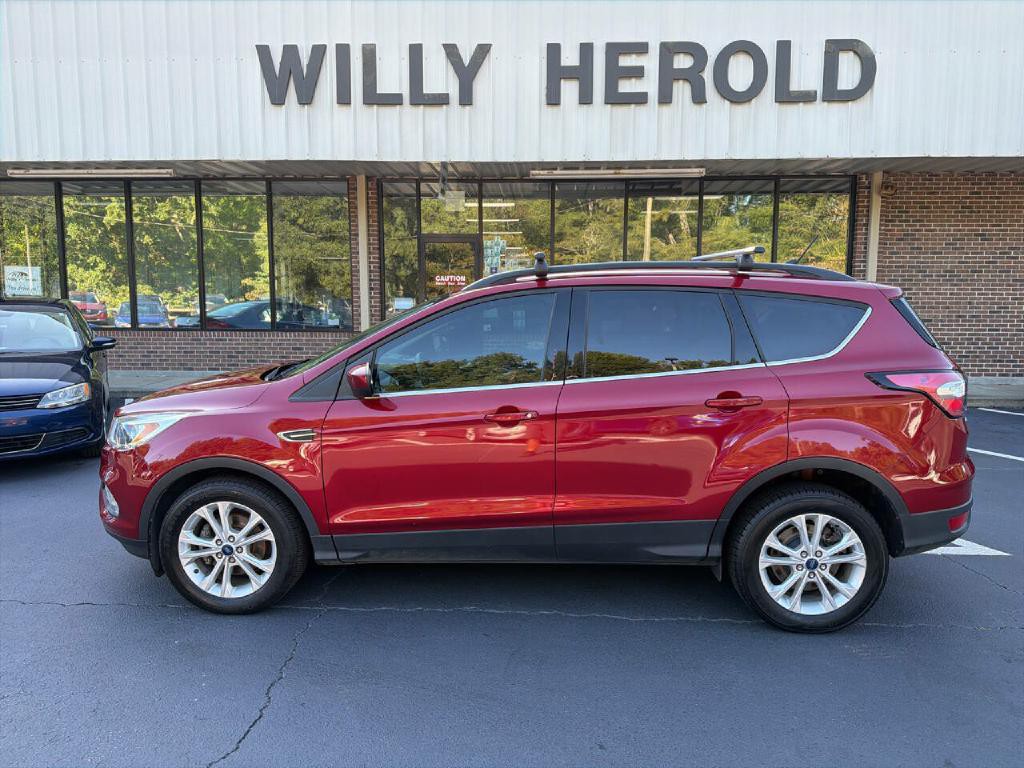 2018 Ford Escape Image 1