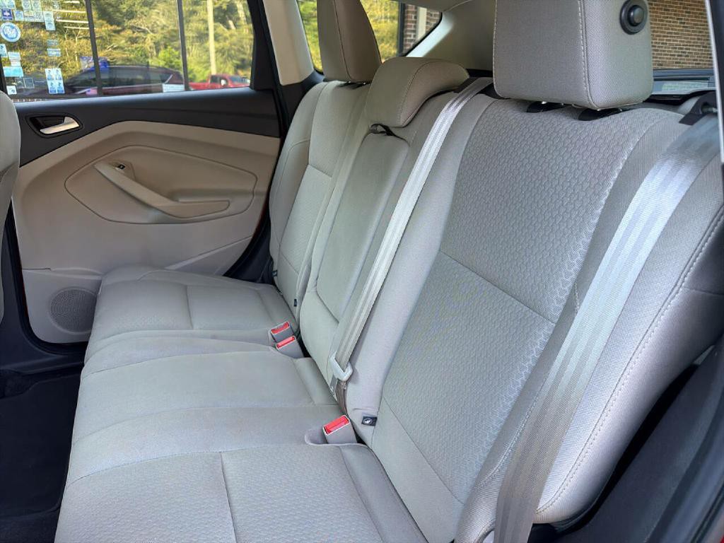 2018 Ford Escape Image 32