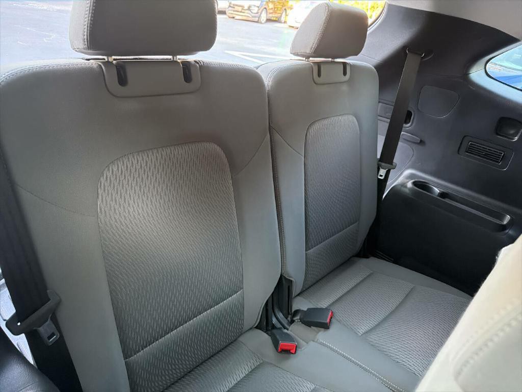 2017 Hyundai Santa Fe Image 27
