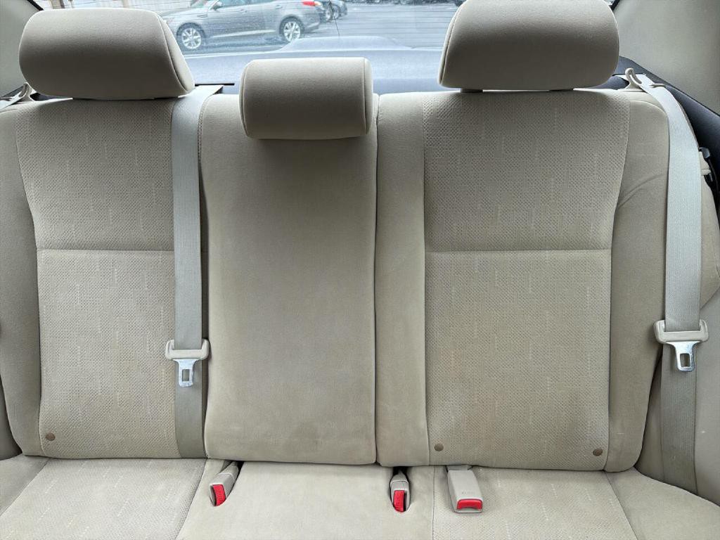2013 Toyota Corolla Image 19