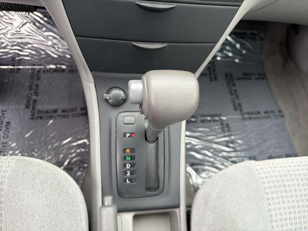 2007 Toyota Corolla Image 16